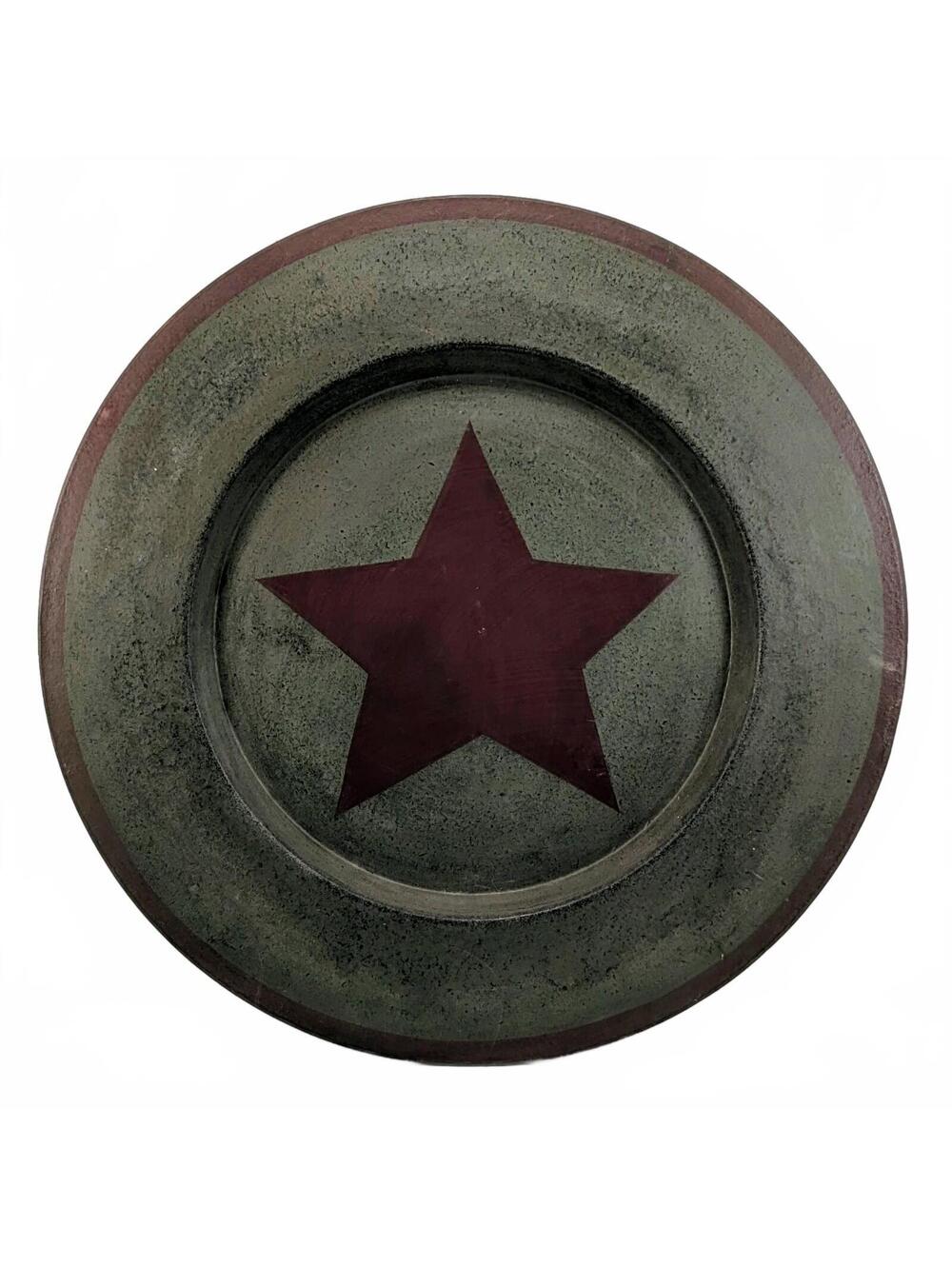 Vtg Primitive Burgundy Star & Green Wood Plate 12"